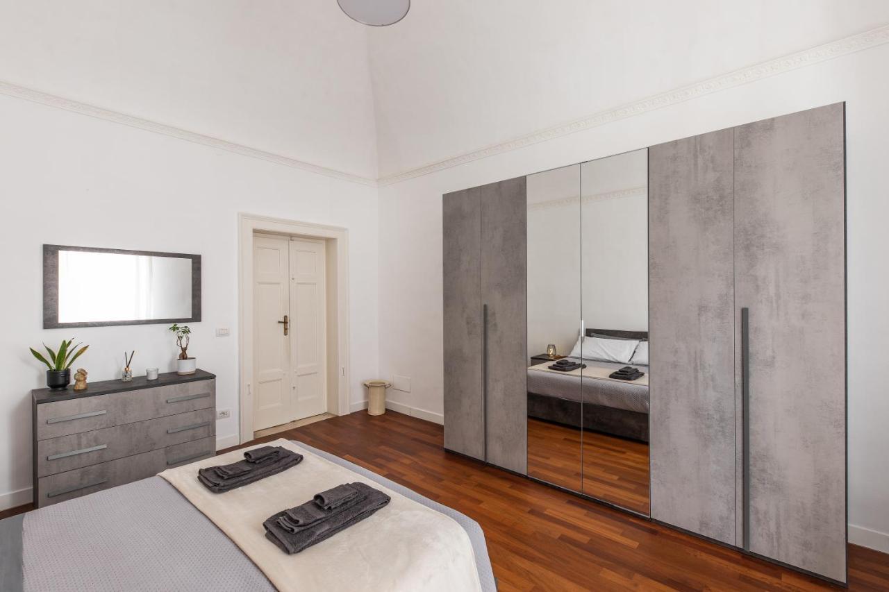 Casa Dei Visionari Apartamento Bari Exterior foto